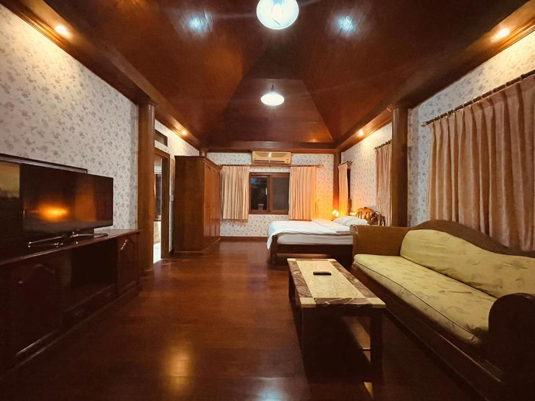 Phoenix Golf 10 Badroom Pool Villa Ban Huai Yai Exteriér fotografie